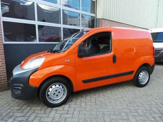 1.3 mj sx automaat airco,navigatie,pdc