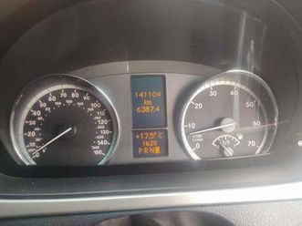 viano 3.5 ambiente compacto aut. ambiente