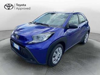 aygo x 1.0 vvt-i 72 cv 5 porte active