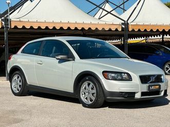 volvo c30 1.6 momentum