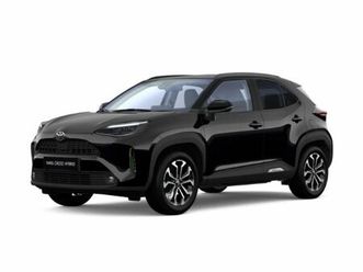 toyota yaris cross teamplayer+safety-p+winter-p+2025