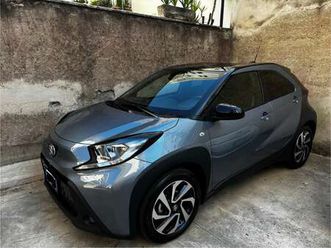 aygo x 1.0 undercover 72cv