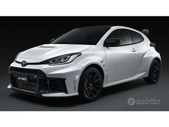 toyota yaris 1.6 turbo 3 porte grcircuit