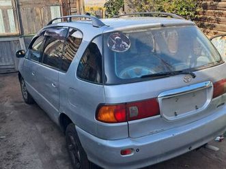 продажа toyota ipsum, 1998 год в чите