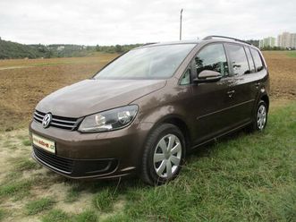 volkswagen touran 1.6tdi cl*7míst*výhřev*t.zař.