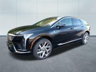 used 2025 cadillac optiq luxury 2 awd