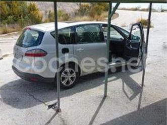 ford smax