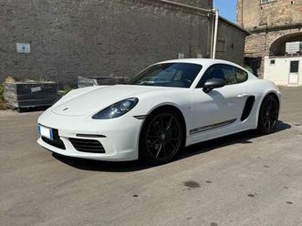 cayman t