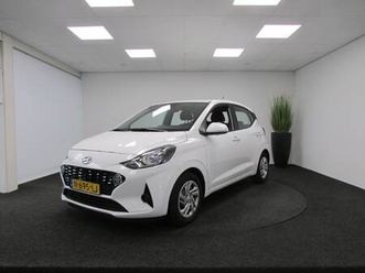 hyundai i10 1.0 comfort smart i navigatie i apple carplay i achteruitrijcamera i nl-auto i