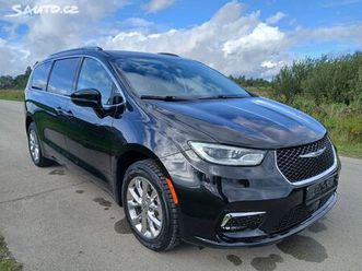 chrysler pacifica 3.6l awd touring l