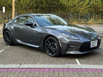 2.4 boxer d-4s coupe 2dr petrol manual euro 6 (234 ps)