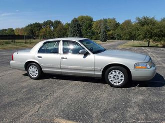 used 2005 mercury grand marquis gs tremont il 61568