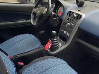 agila ii 2013 1.0 12v elective 68cv