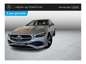 300 e break luxury line trekhaak | dodehoekassistent | smartphone integratie | verwarmde zetels | sfeerverlichting | navigatie | achteruitrijcamera | parkeer pa