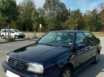 volkswagen vento 1.8 glx glx