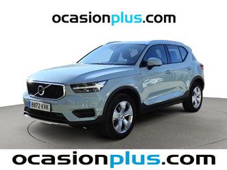 volvo xc40 t3 momentum (156 cv)