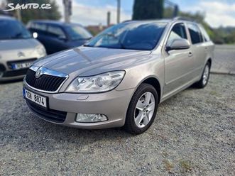 škoda octavia 4x4,2.maj,čr,s.kniha!!!