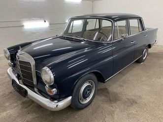 mercedes-benz 200 d 2.0 w110 heckflosse