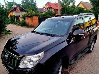 toyota land cruiser prado an. 2010
