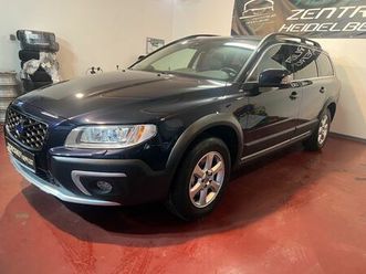 volvo xc70 d5 awd automatik/ahk/shz/navi *top*