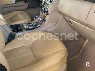 land-rover discovery 4 3.0 sdv6 se