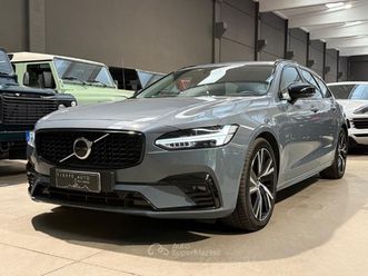 b4 (d) automatico plus dark