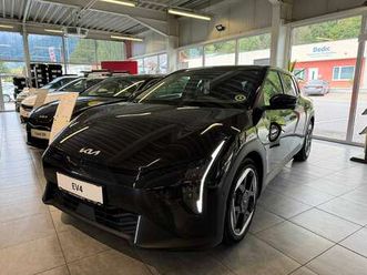 ev4 hatchback 81,4kwh earth-plus style-paket