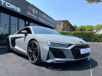 coupe v10 performance q4 navi led keramik 20' led