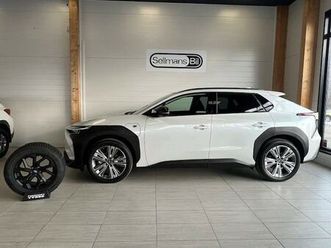 touring 72.6 kwh awd inkl, v-hjul dubb