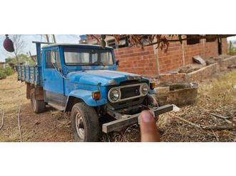 vendo toyota/bandeirante