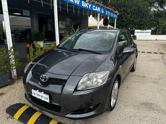 toyota auris 2.2 d-cat 3 porte