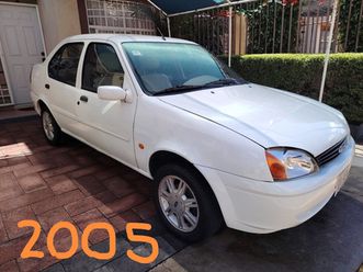 ford ikon 1.6 base mt