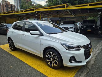 chevrolet onix 1.0 premier at 4x2