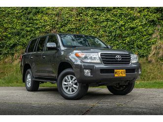 toyota land cruiser 4.5 imperial lc200 gasolina