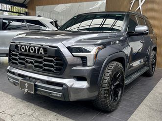 toyota sequoia 3.5 v6 sr5 4x4