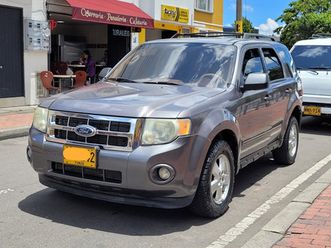 ford escape 3.0 xlt
