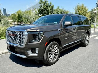 gmc yukon xl 6.2l denali 8 vel awd at 425hp