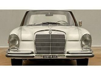 1967 mercedes-benz 250se perfettamente conservata a vendre