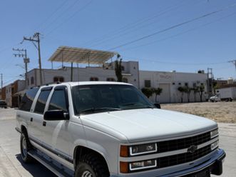 chevrolet suburban 454