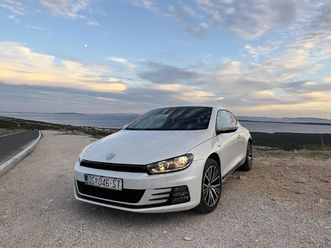 vw scirocco 1.4 tsi 92kw | 100tkm | r-line oprema | kamera | reg. 07/26