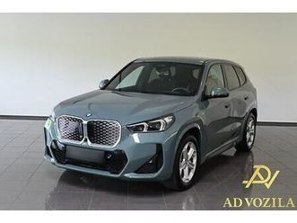 bmw ix1 xdrive30 m sport | 313ks | memorija | head-up | 360kam, 2023 god.