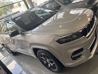 jeep commander 1.3 at