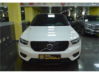 VOLVO XC40 B4 volvo-xc40-2-0-b4-rdesign-awd