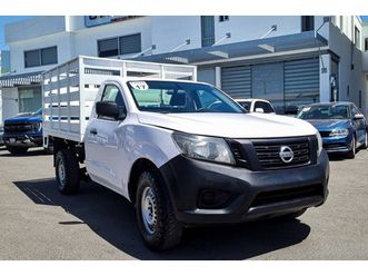 nissan np300 2.5 estacas dh mt