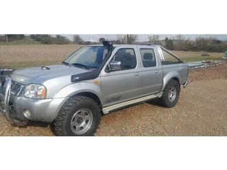 nissan navara d22 2.5 di 133ch