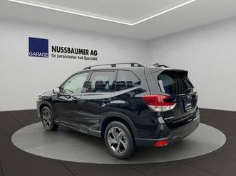 forester station 2.0i e-boxer luxury