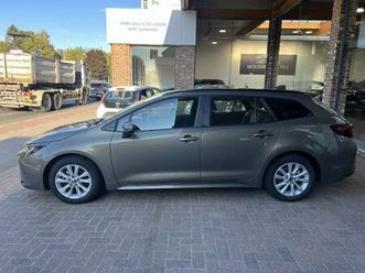 ts 1.8 hybrid style e-cvt gpf**10 ans de garantie*