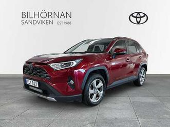 toyota rav4 2,5 hybrid awd-i executive vinterhjul drag motorvärmare