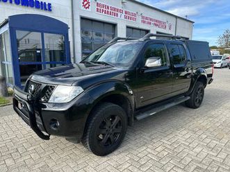 nissan navara 3.0 dci 4x4 v6 doublecab le/lb*automatik*