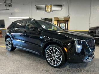 used 2024 cadillac xt4 sport